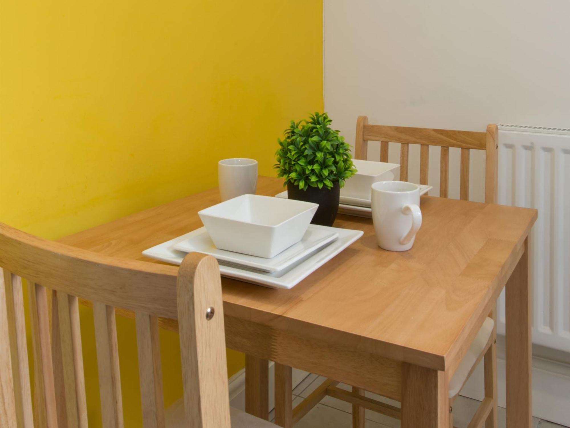 Townhouse @ West Avenue Crewe B&B 객실 사진